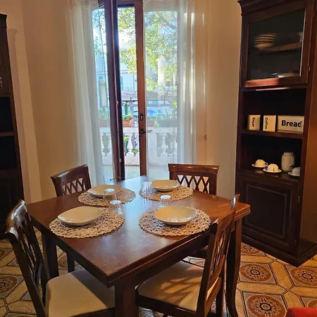 Casa Strazzeri Mondello